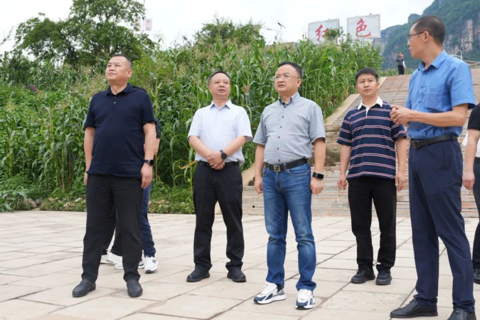 李涌、邱國援帶隊到鄉(xiāng)村振興聯(lián)系點開展幫扶調(diào)研